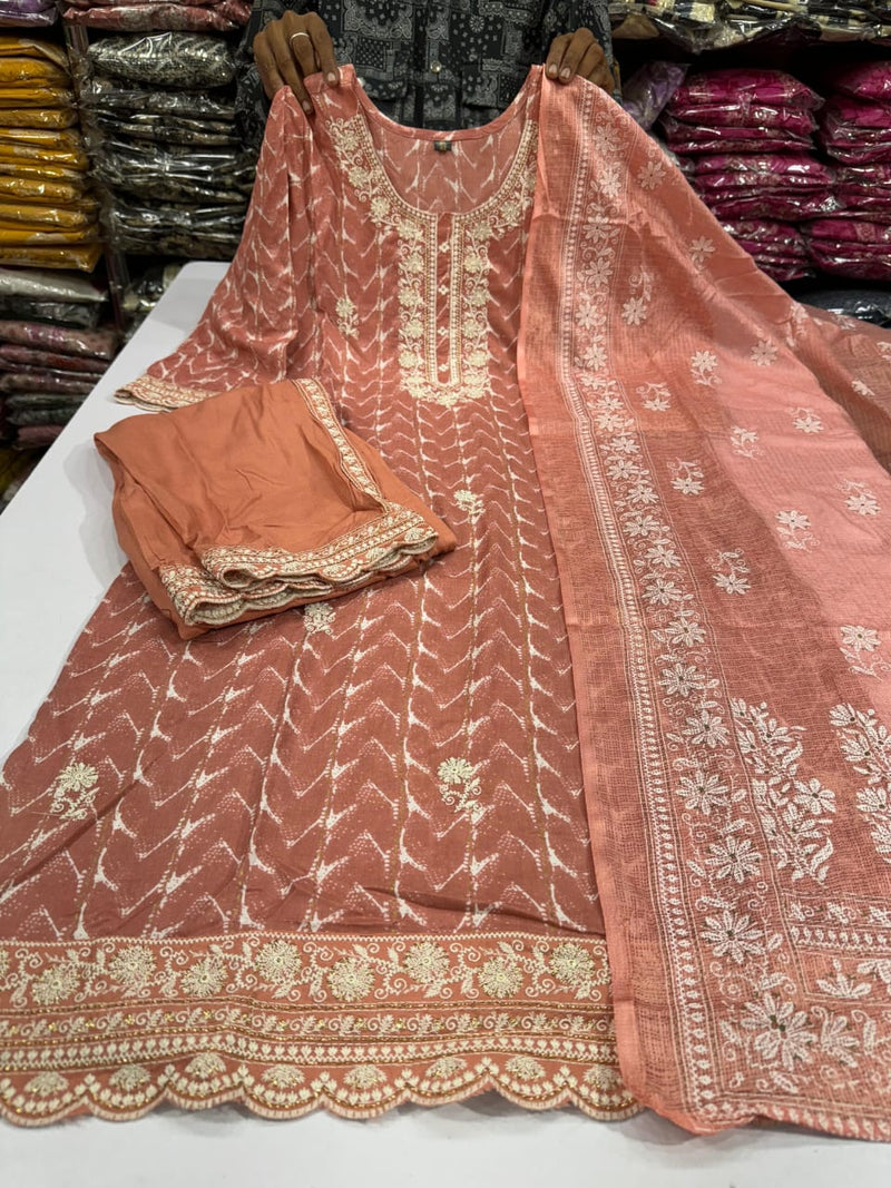 Featuring beautiful embroidery with suqes Heavy Suit which is beautifully decoratedIt is paired with matching pants (NFRD286)