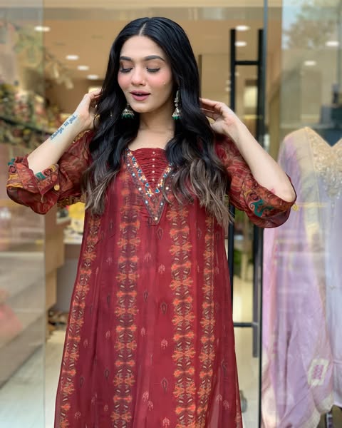 Beautiful pure premium chiffon digital printed Anarkali set with handwork on neck it has attached lining paired up with santoon slik pant and Organza digital printed dupatta sets