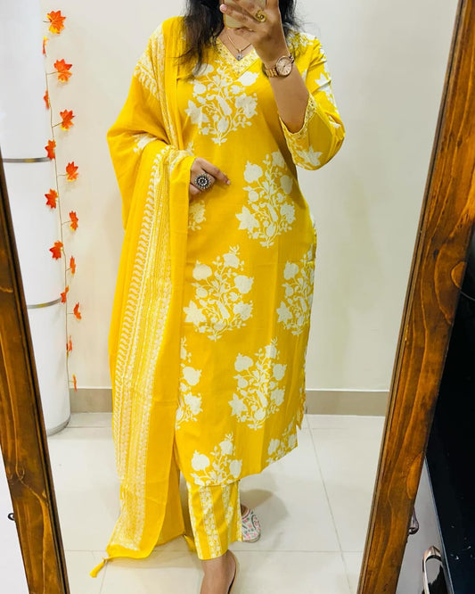 🌹🌹Pure fine Cotton fabric  Kurti with Pant with cotton 100-100 Dupatta🌹🌹(WARED419)
