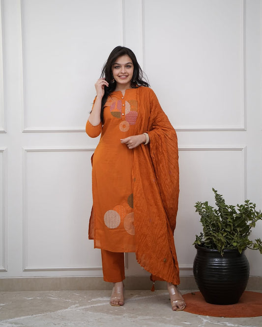 This Kurti,pant & dupatta set is perfect for the summer season(WARED33)