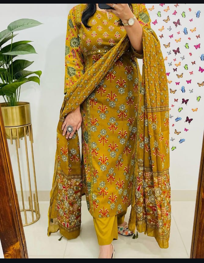 🌹🌹Pure fine Cotton fabric hand Work Kurti with Pant with cotton 100-100 Dupatta🌹🌹(WARED438)