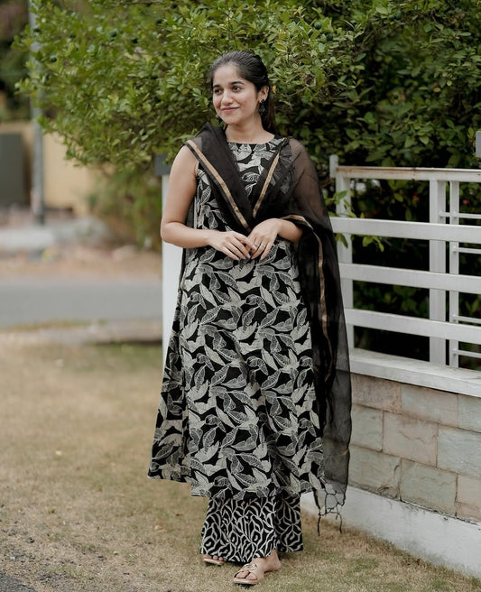 PURE COTTON PRINT A LINE KURTI WITH BOTH SIDES POCKETS SLEEVES (WARED450)