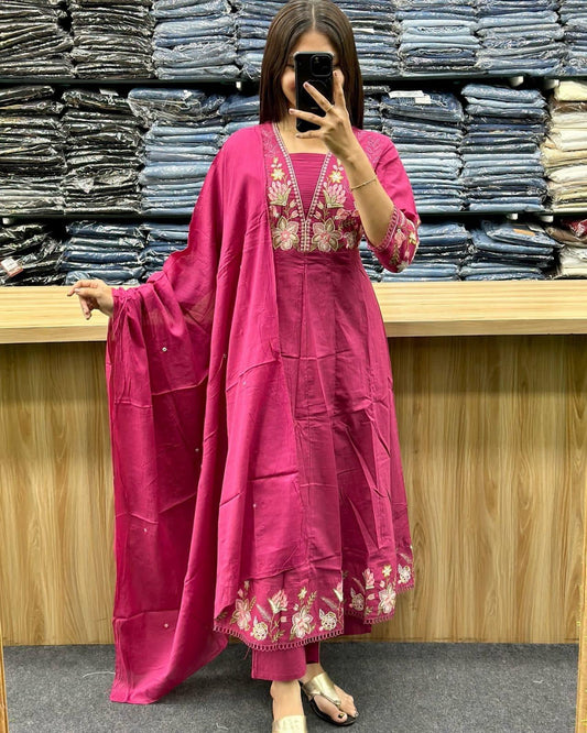 New anarkali kurta set with Cotton Pant Malmal Dupatta(WARED456)
