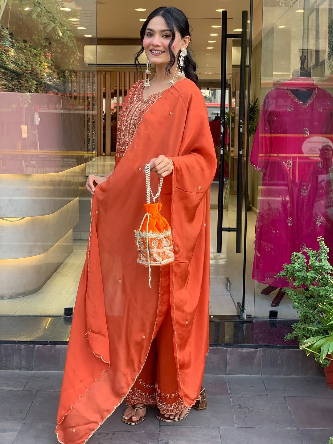 🪄 Pure Roman Silk Fabric Is A Luxurious, Shinning And Breathable Fabric Known for Its Fashion and Comfort. (WARD5996)