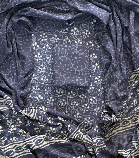 ELEGANT HAND BLOCK PRINT COTTON SUIT SET WITH MULMUL DUPATTA(WACOTMU11)