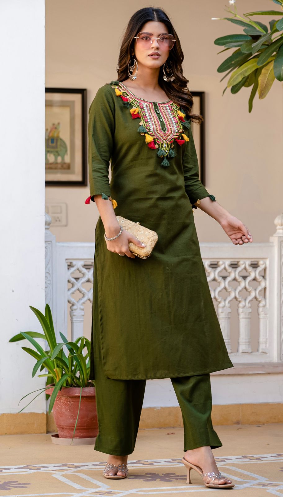 New stylish and affordable beautiful look straight set with beautiful print and fabric pure Cotton💃💃 (SWSK08)