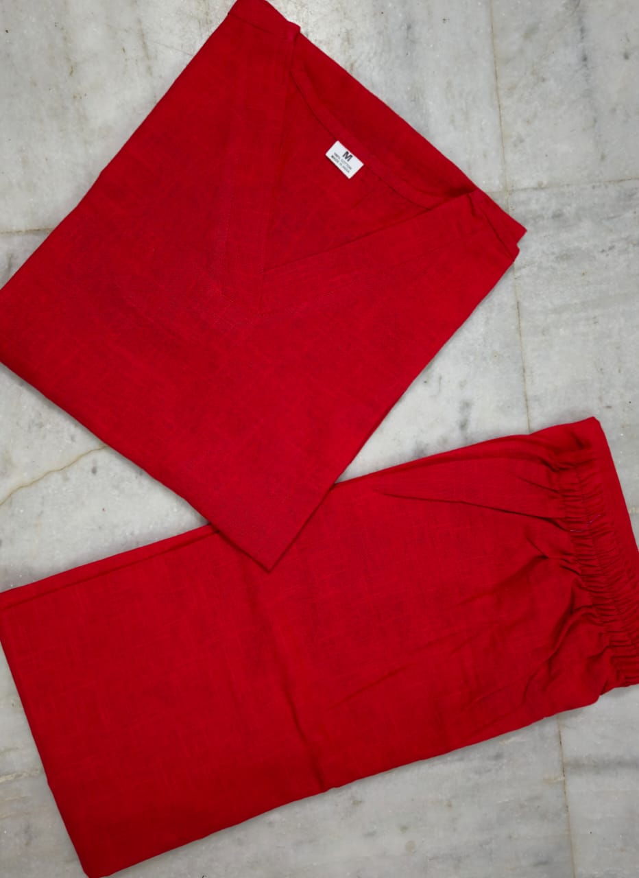 Upgrade your office wear wardrobe with this classy yet chic monochrome pant-set for all day comfort and trendy look🌸🌸 (SWSK12)