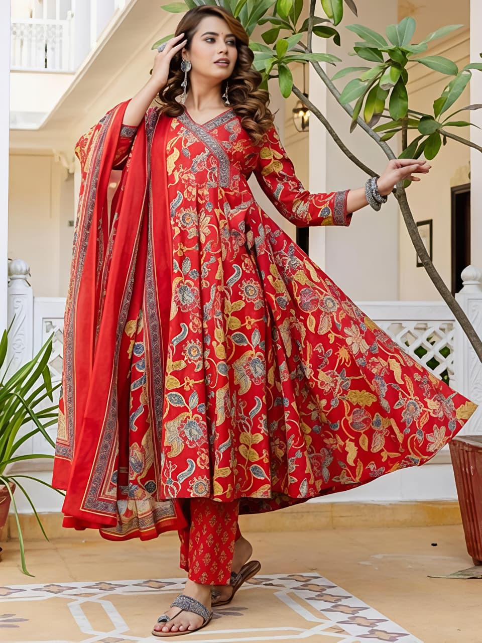 New stylish and affordable beautiful angrakha anarkali set with beautiful print and fabric pure Cotton💃💃(SWSK16)