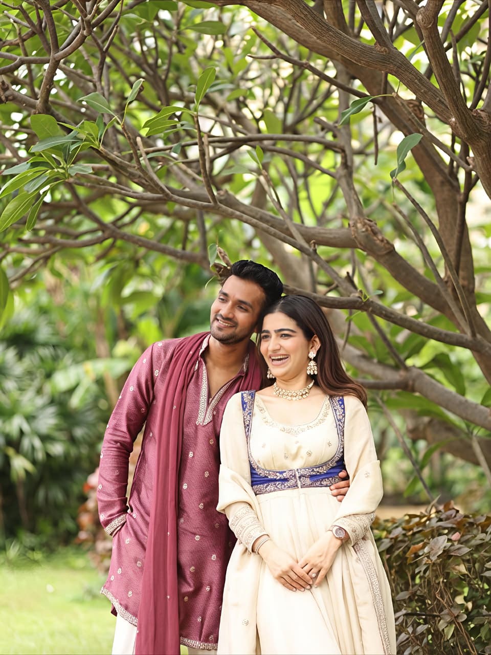 NEW LAUNCHING 3 PIECE SUIT SET WITH BEAUTIFUL YOKE (RRRD32)