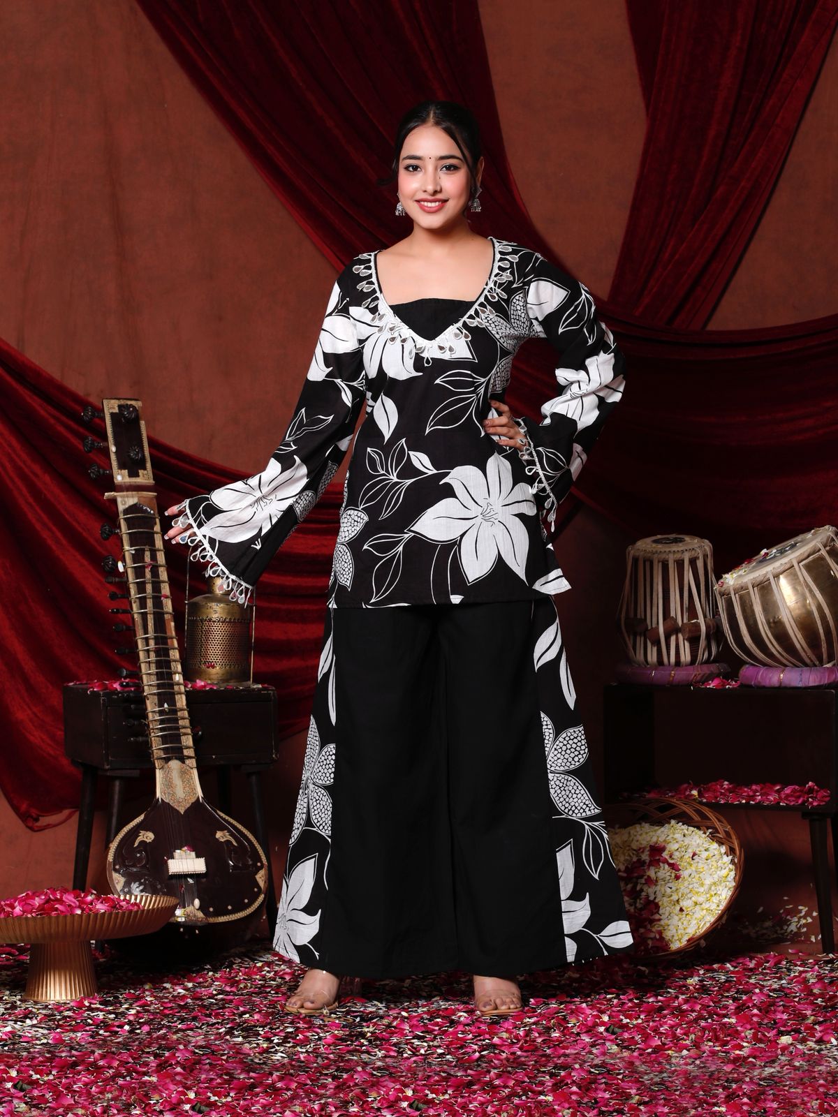 💕💕Adorn Yourself in Festive Elegance with this Stunning Maroon Floral Coord Set🌸🌸 (RRRD37)