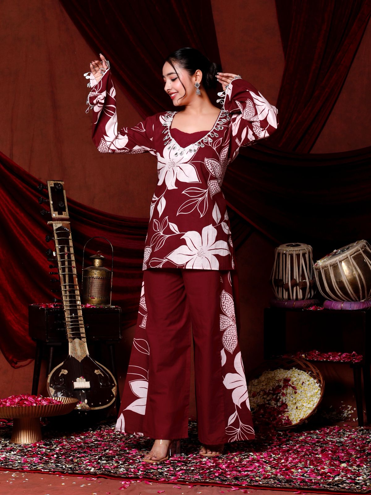💕💕Adorn Yourself in Festive Elegance with this Stunning Maroon Floral Coord Set🌸🌸 (RRRD37)