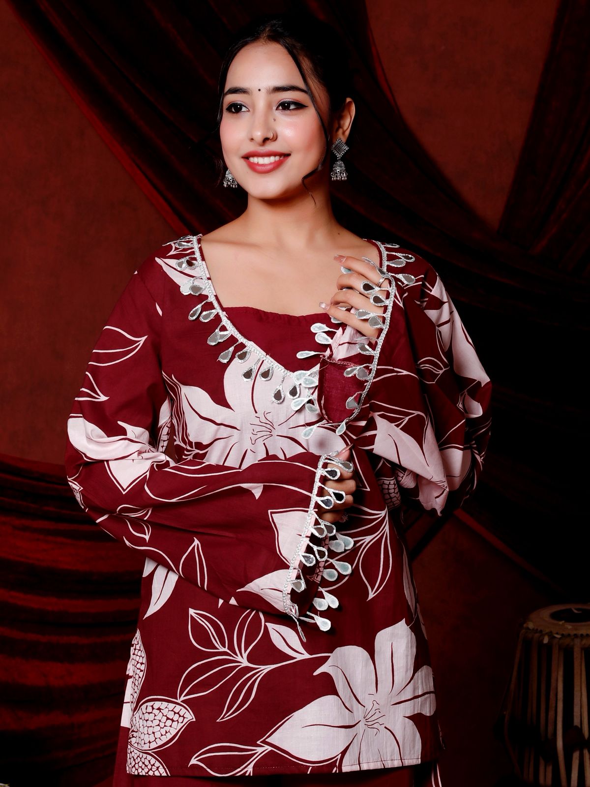 💕💕Adorn Yourself in Festive Elegance with this Stunning Maroon Floral Coord Set🌸🌸 (RRRD37)