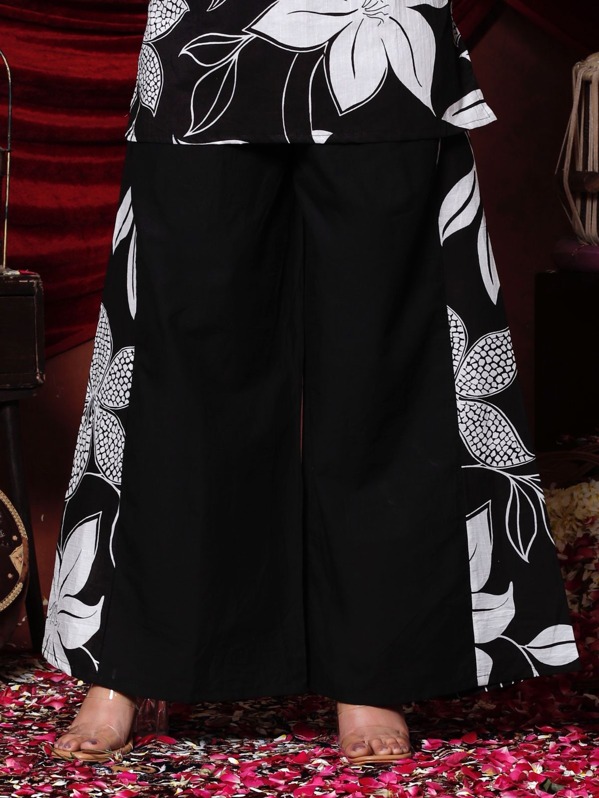 💕💕Adorn Yourself in Festive Elegance with this Stunning Maroon Floral Coord Set🌸🌸 (RRRD37)