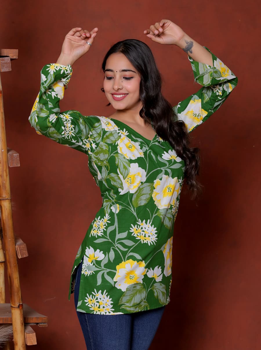 Elevate your ethnic wardrobe with this chic and vibrant fuchsia pink blue skay green  kurti. Featuring a striking white lily print, this piece is designed for the modern woman who loves a mix of classic charm and edgy details.(RRRD40