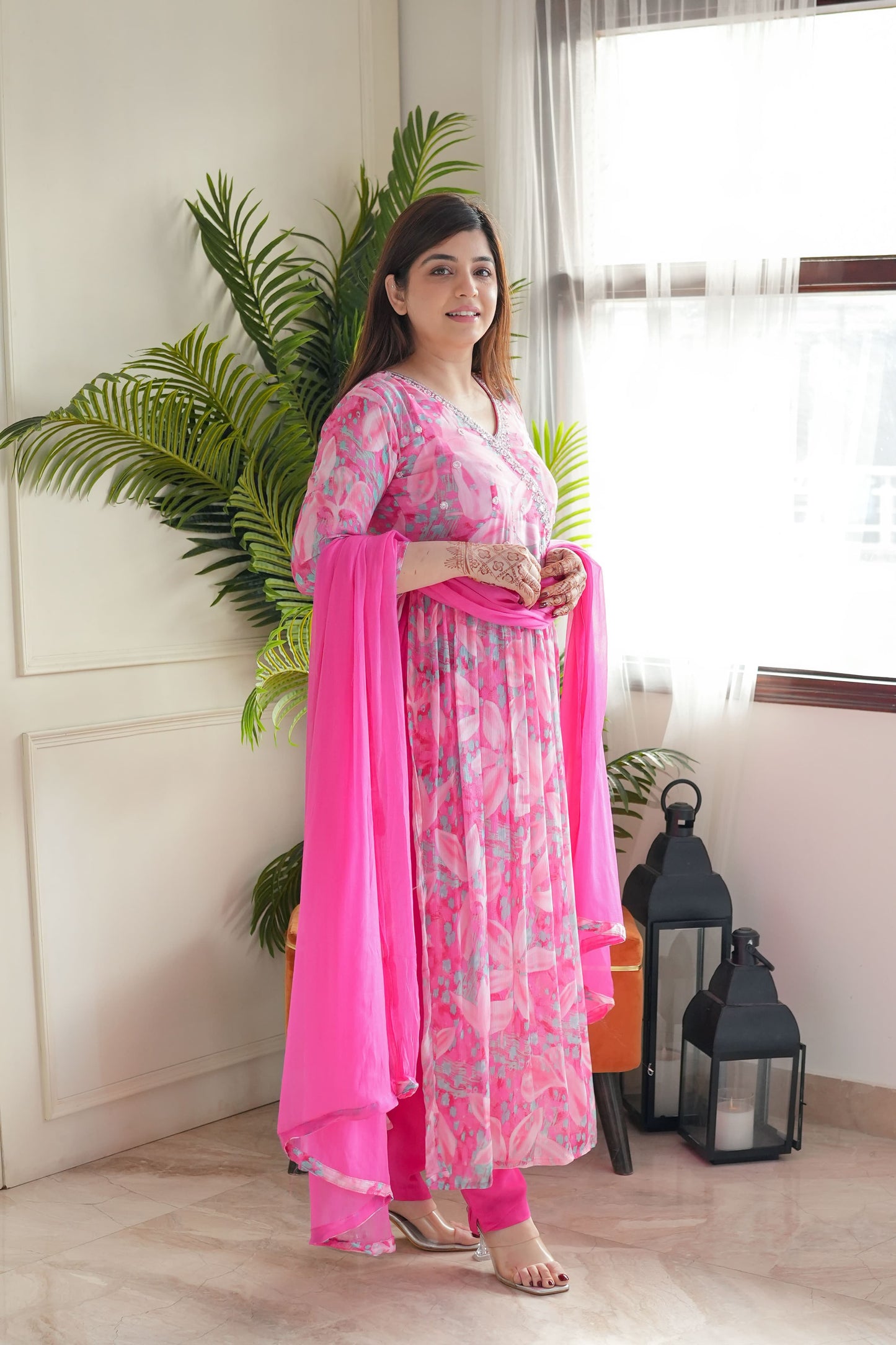 😍😍.*Pink Floral Angrakha Alia Cut Suit Set With Lining Is An Inner Layer Of Fabric*😍😍