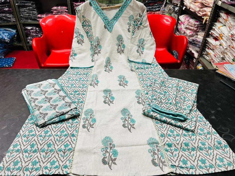 New straight kurta set with new style in saganeri block print_