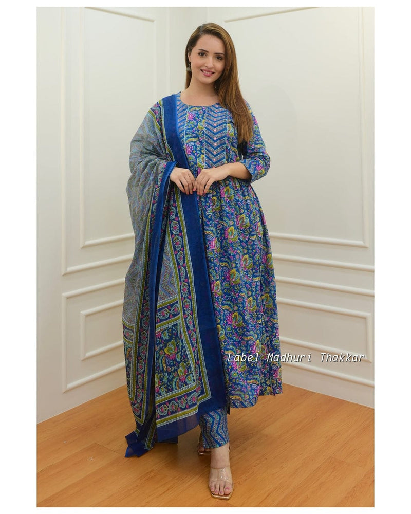 New anarkali kurta &pent with dupatta set with new style in saganeri block print